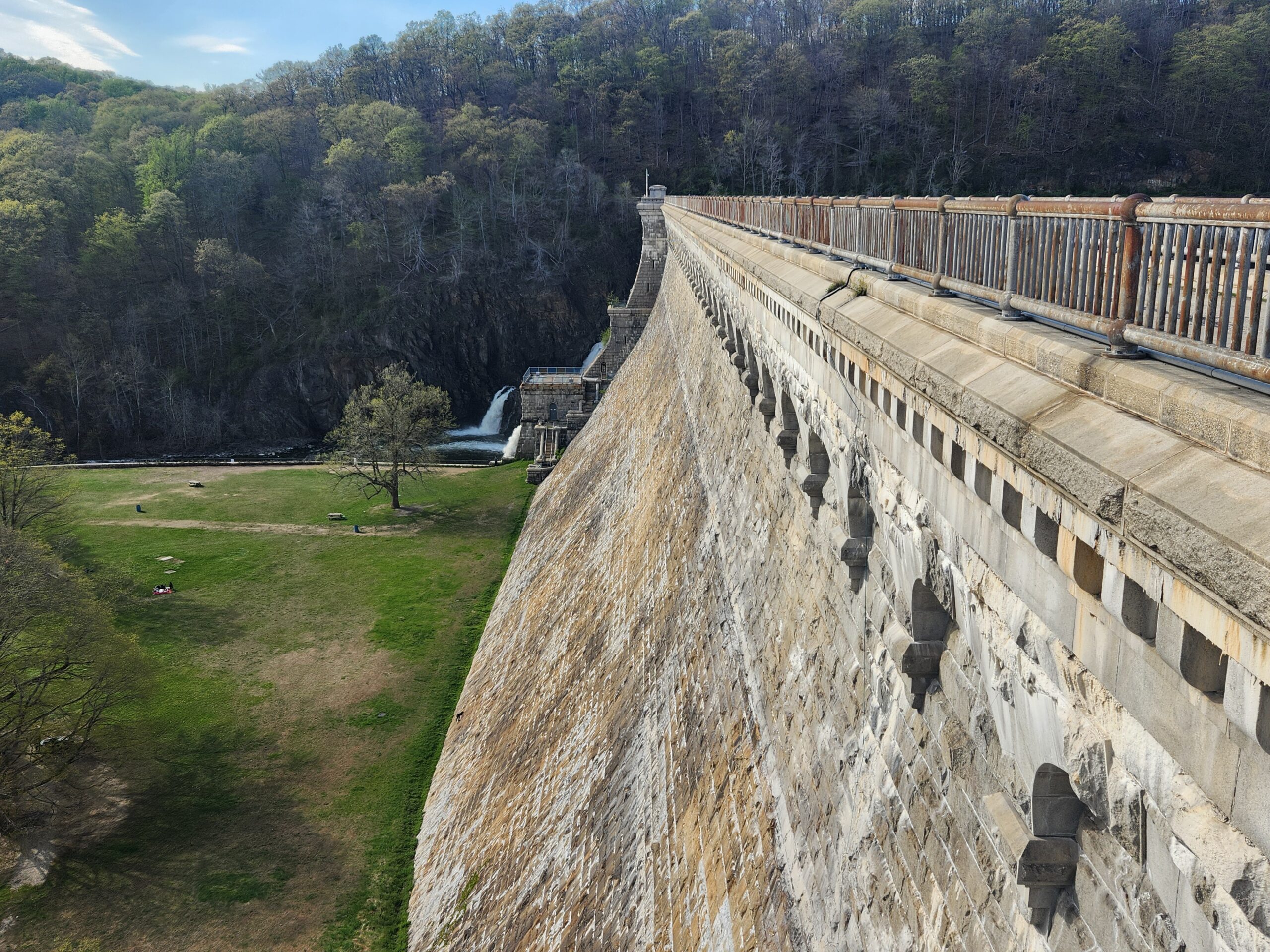 Walking trail and open green space at Croton Gorge Park in spring